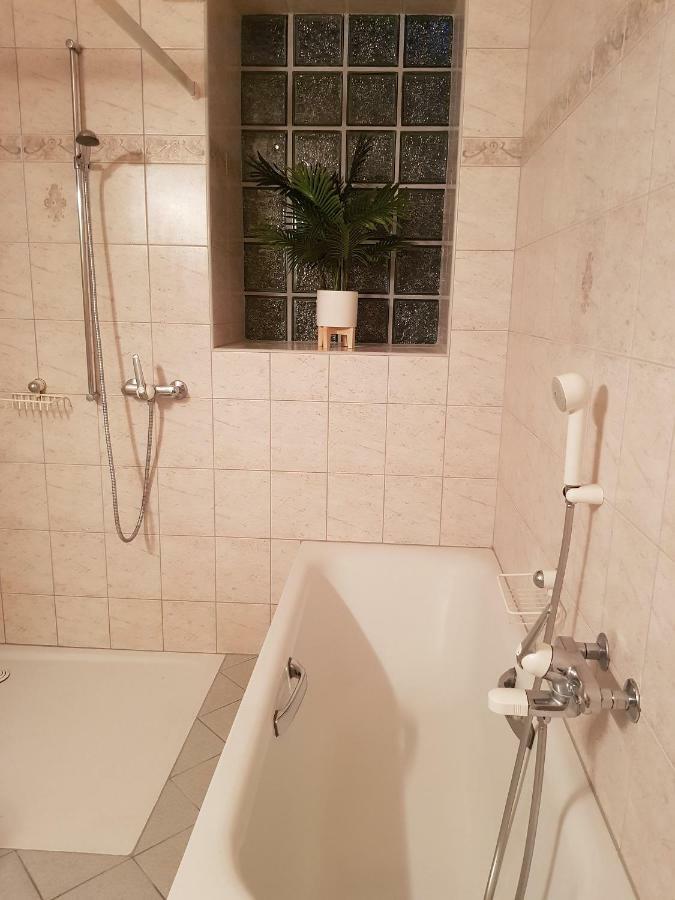 Apartement-Gite Rural A 3 Km De Delemont Courcelon 外观 照片